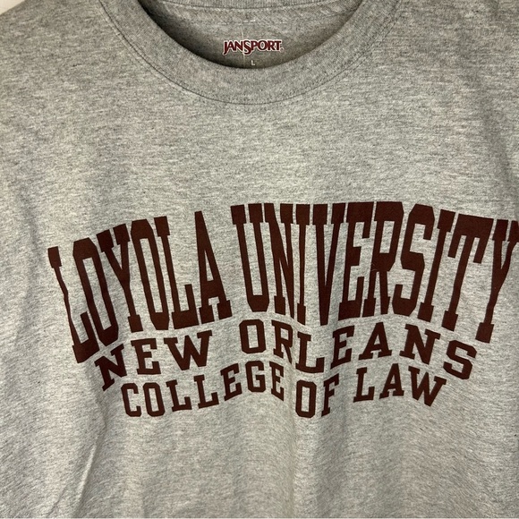*NWT* Jansport Loyola University New Orleans College of Law T-Shirt, Sz L, Gray - Picture 2 of 6
